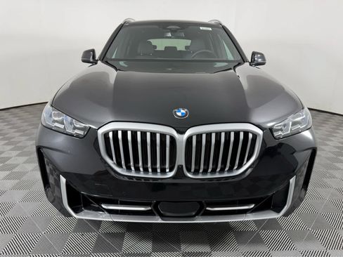 New 2026 BMW X5 xDrive40i w/ Premium Package AWD/4WD image 8
