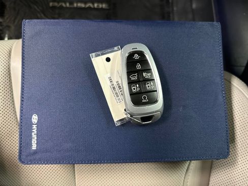 Used 2024 Hyundai Palisade Calligraphy AWD/4WD image 42
