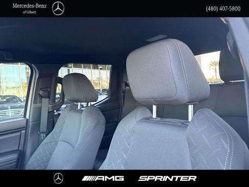 Used 2025 Toyota Tacoma SR image 14