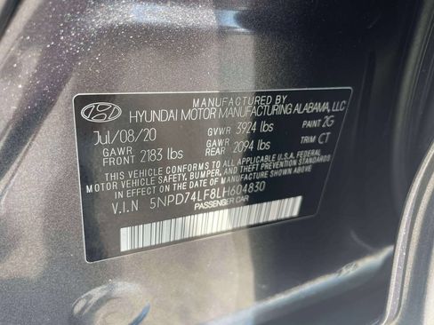 Used 2020 Hyundai Elantra SE w/ Cargo Package (C1) FWD image 18