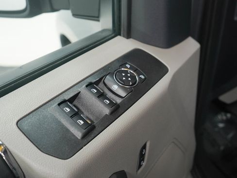 Used 2022 Ford F250 XLT image 17