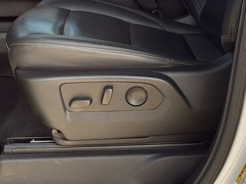 Used 2023 Chevrolet Silverado 1500 RST w/ Convenience Package II image 10