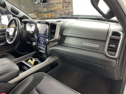 Used 2020 RAM 1500 Laramie w/ Sport Appearance Package image 28