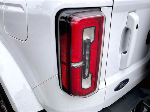 Used 2024 Ford Bronco Outer Banks image 29