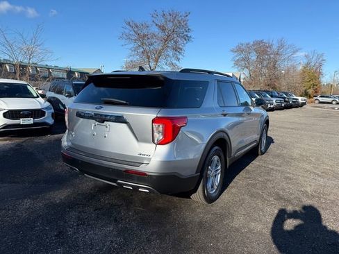 Certified 2022 Ford Explorer XLT w/ Equipment Group 202A AWD/4WD image 27