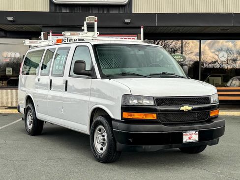 Used 2018 Chevrolet Express 2500 w/ Driver Convenience Package image 1
