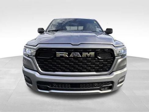 Used 2025 RAM 1500 Big Horn AWD/4WD image 12