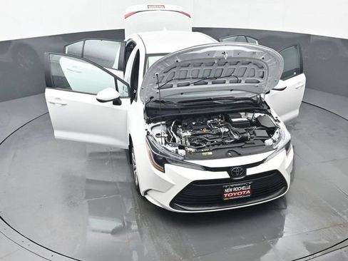 Certified 2026 Toyota Corolla LE FWD image 51