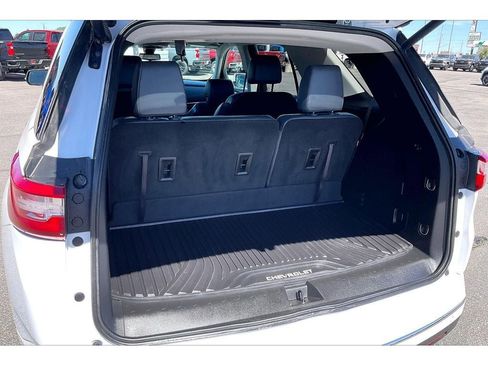 Used 2020 Chevrolet Traverse Premier AWD/4WD image 11