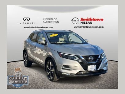 Used 2022 Nissan Rogue Sport SL w/ Premium Package
