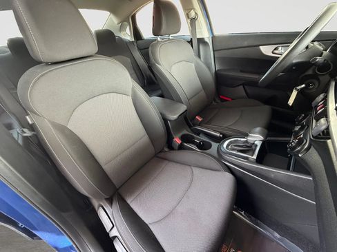 Used 2023 Kia Forte LXS w/ LXS Technology Package FWD image 21