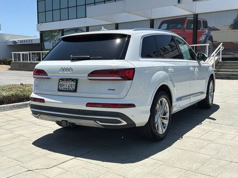 Used 2021 Audi Q7 2.0T Premium w/ Convenience Package AWD/4WD image 9