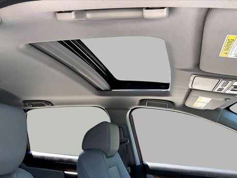 Used 2020 Honda CR-V Touring image 16
