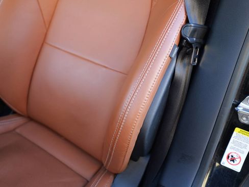 Used 2021 Jaguar F-TYPE R image 74