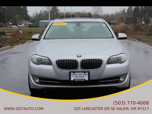 Used 2011 BMW 535i xDrive Sedan image 9