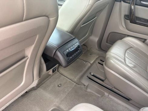 Used 2016 GMC Acadia Denali AWD/4WD image 23