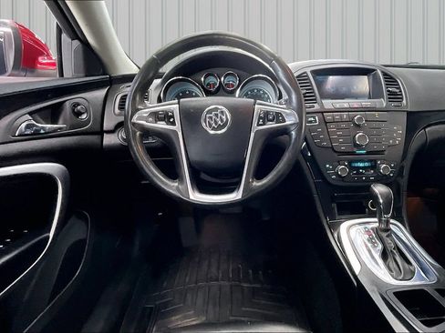 Used 2013 Buick Regal Premium FWD image 8