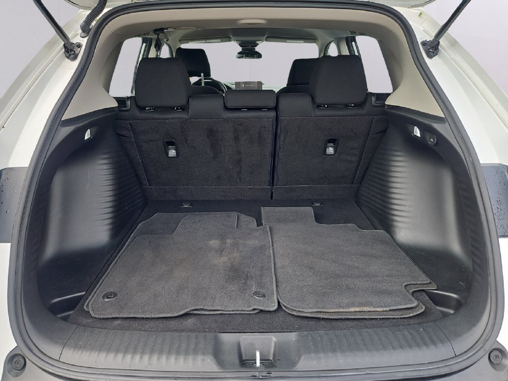 Certified 2024 Honda HR-V LX image 27
