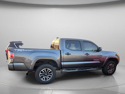 Used 2021 Toyota Tacoma TRD Sport RWD image 5