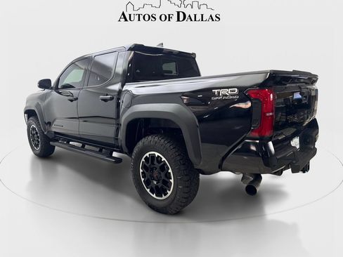 Used 2026 Toyota Tacoma TRD Off-Road w/ TRD Off Road Upgrade Package AWD/4WD image 9