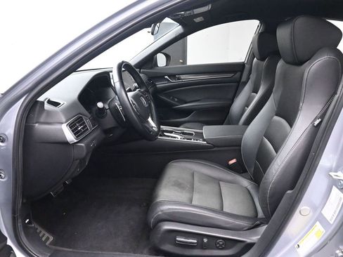 Used 2022 Honda Accord Sport image 12