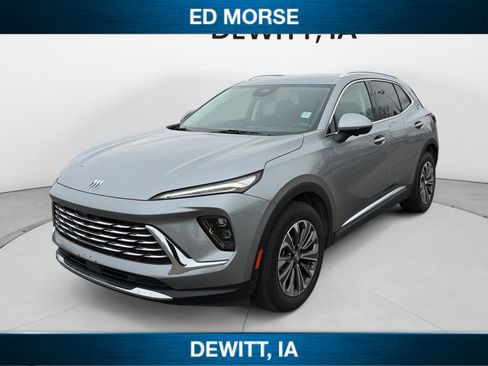 Used 2024 Buick Envision Preferred image 1