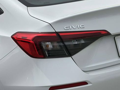 Certified 2023 Honda Civic Sport image 8