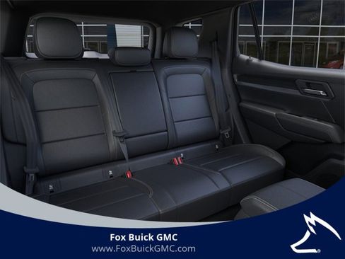 Used 2026 GMC Terrain Elevation w/ Elevation Premium Package image 17