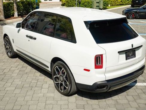 Used 2024 Rolls-Royce Cullinan image 33
