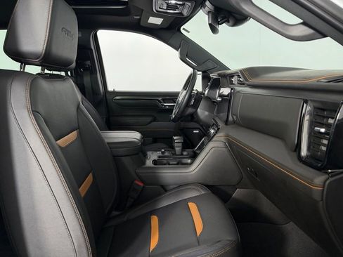 Used 2023 GMC Sierra 1500 AT4 w/ AT4 Preferred Package image 31