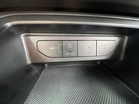Used 2025 Kia K5 LXS FWD image 33