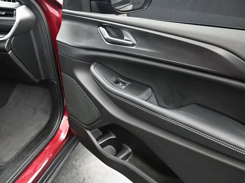 Used 2024 Jeep Grand Cherokee Laredo w/ Trailer Tow Package image 24