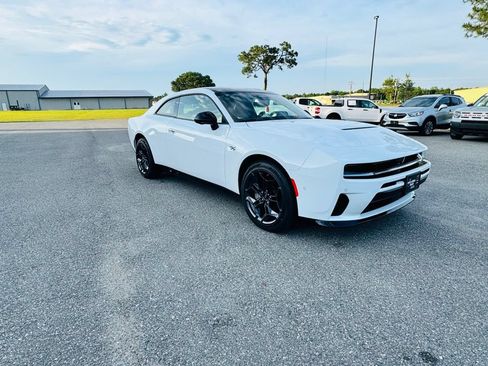 New 2026 Dodge Charger R/T AWD/4WD image 9