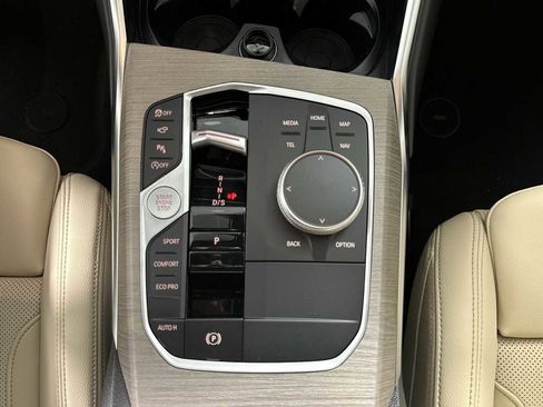 New 2026 BMW 330i xDrive Sedan w/ Premium Package image 17