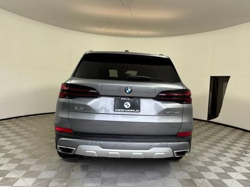 Used 2024 BMW X5 xDrive40i w/ Premium Package AWD/4WD image 6
