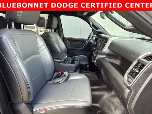 Used 2024 RAM 3500 Tradesman w/ Chrome Appearance Group image 29