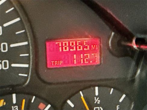 Used 1998 Pontiac Firebird Formula w/ Security Pkg image 31