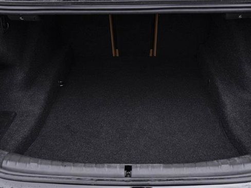 Used 2017 BMW 530i xDrive image 25