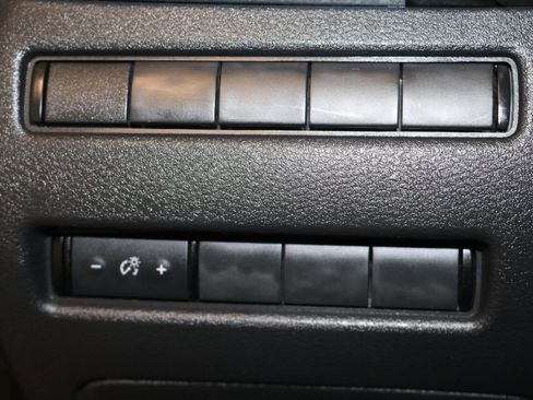 Used 2021 Nissan Rogue S FWD image 43