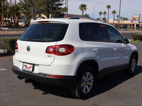 Used 2010 Volkswagen Tiguan 2WD image 7