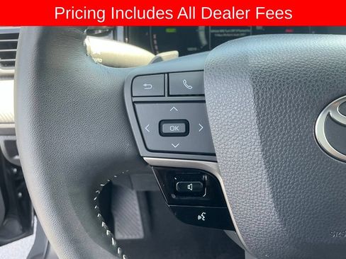 Used 2025 Toyota Camry SE w/ Convenience Package AWD/4WD image 14