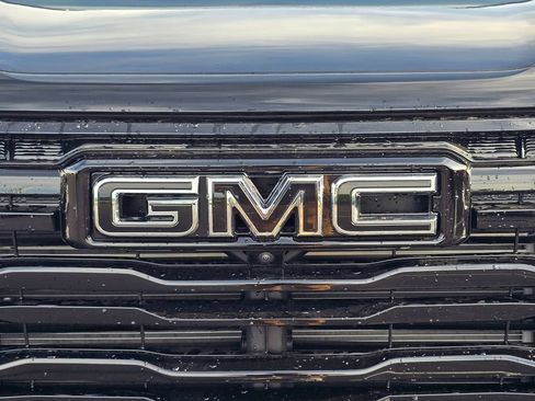 New 2026 GMC Terrain Elevation w/ Black Edition AWD/4WD image 27