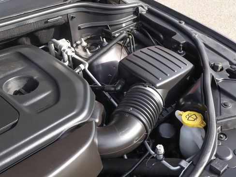 Used 2021 Jeep Grand Cherokee Limited w/ Quick Order Package 2GK 80th image 12