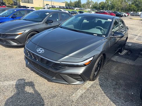 Certified 2026 Hyundai Elantra Sport FWD image 1