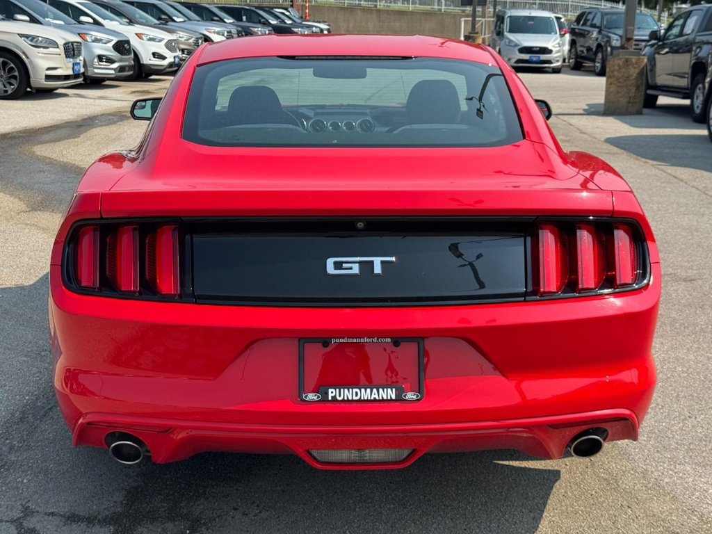 Used 2017 Ford Mustang GT w/ GT Performance Package RWD image 4