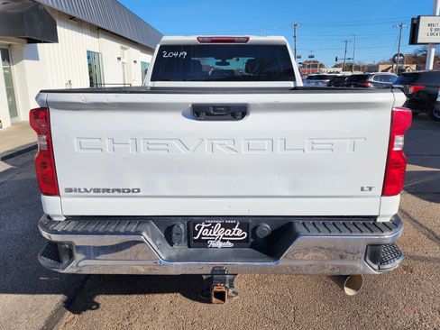 Used 2023 Chevrolet Silverado 2500 LT w/ Convenience Package image 6