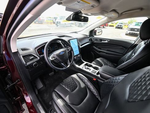 Used 2024 Ford Edge Titanium w/ Class II Trailer Tow Package AWD/4WD image 18