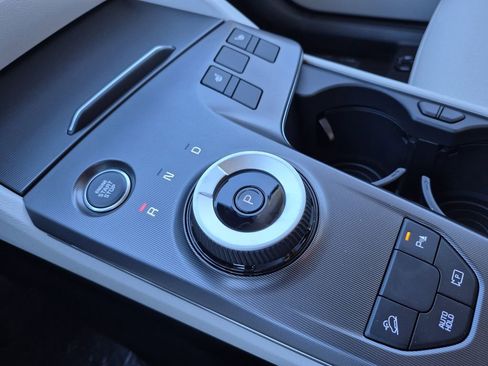 New 2026 Kia Sportage EX image 23