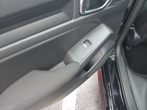 Certified 2024 Honda Civic Sport image 11