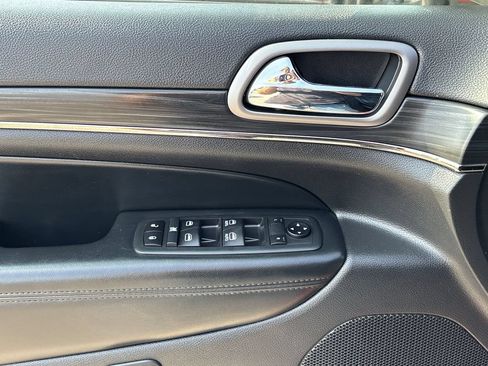 Used 2020 Jeep Grand Cherokee Limited X AWD/4WD image 15